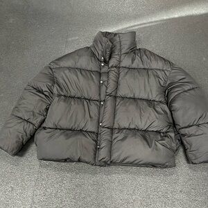 ASOS black puffer jacket with front pockets chest size 40-42” Size L